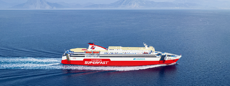 Anek Superfast: buque Ariadne navegando por el mar Egeo en la ruta El Pireo - Souda