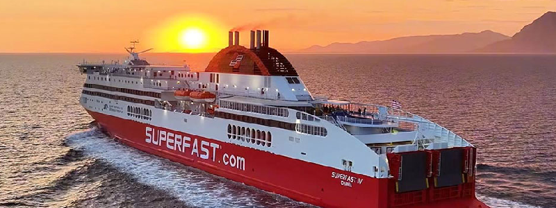 Anek Superfast: buque Superfast IV al atardecer navegando entre Bari e Igoumenitsa en el Adri&aacute;tico