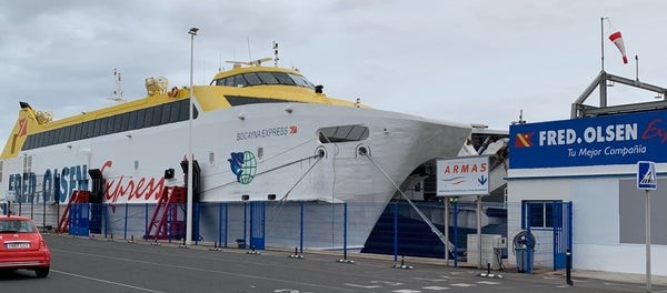 Vista general del puerto de Puerto del Rosario y zona de embarque