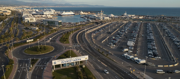 Accesos y terminal del puerto de Tarifa