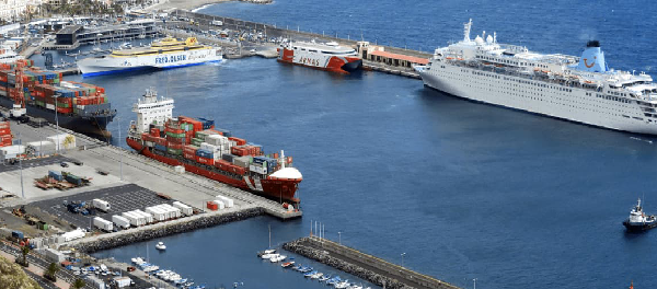 Terminales y accesos del puerto de Santa Cruz de Tenerife