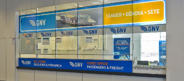 Accesos y terminal de pasajeros del puerto de Venecia