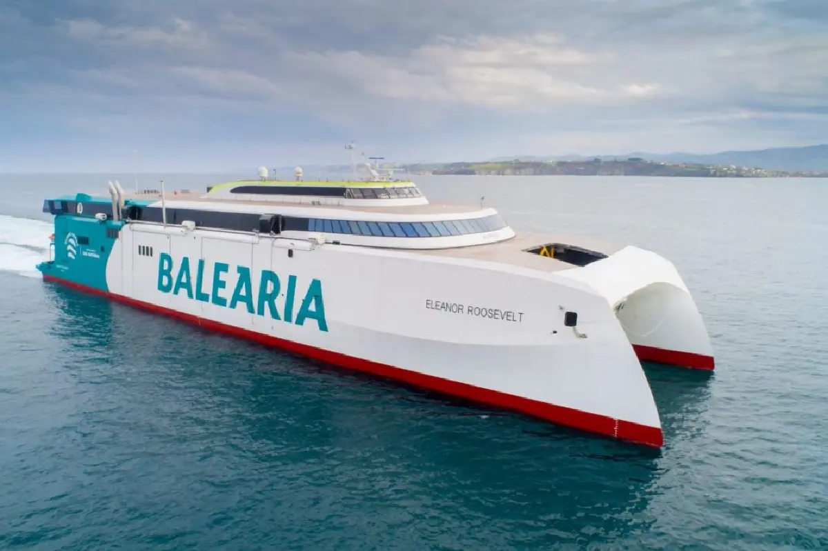 fast ferry Margarita Salas
